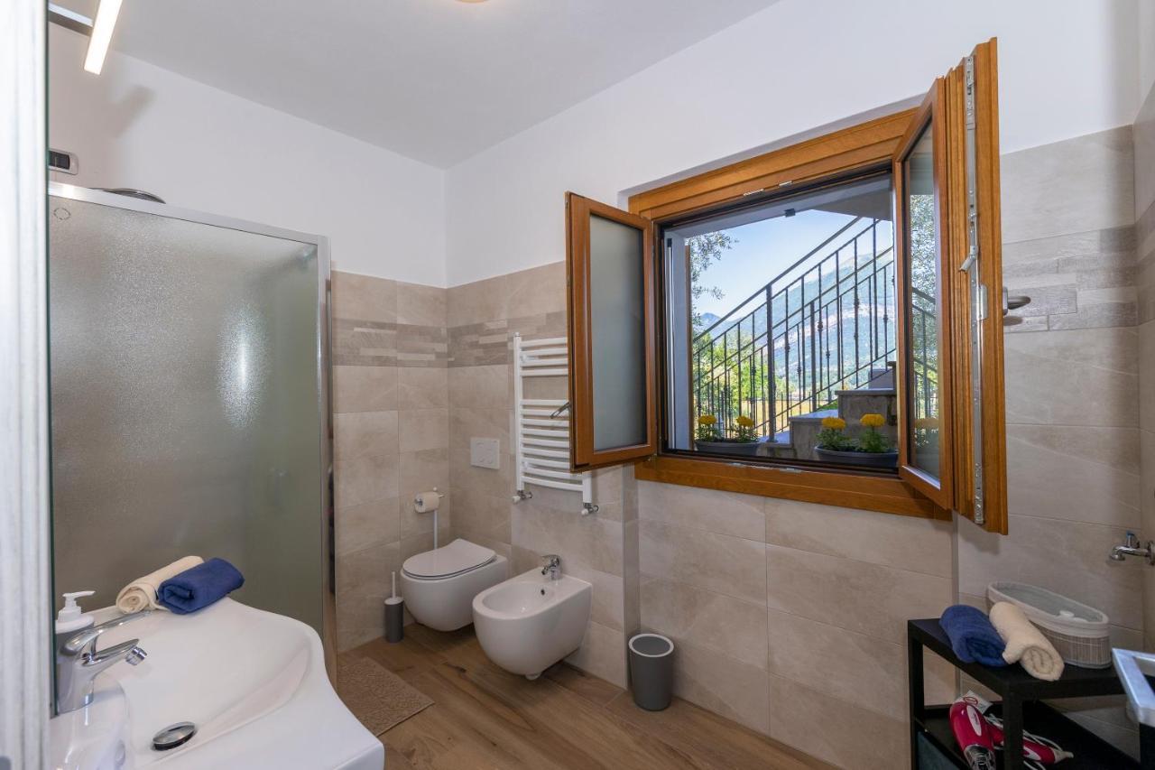 Apartment With Garden And Parking Bellagio Exterior foto
