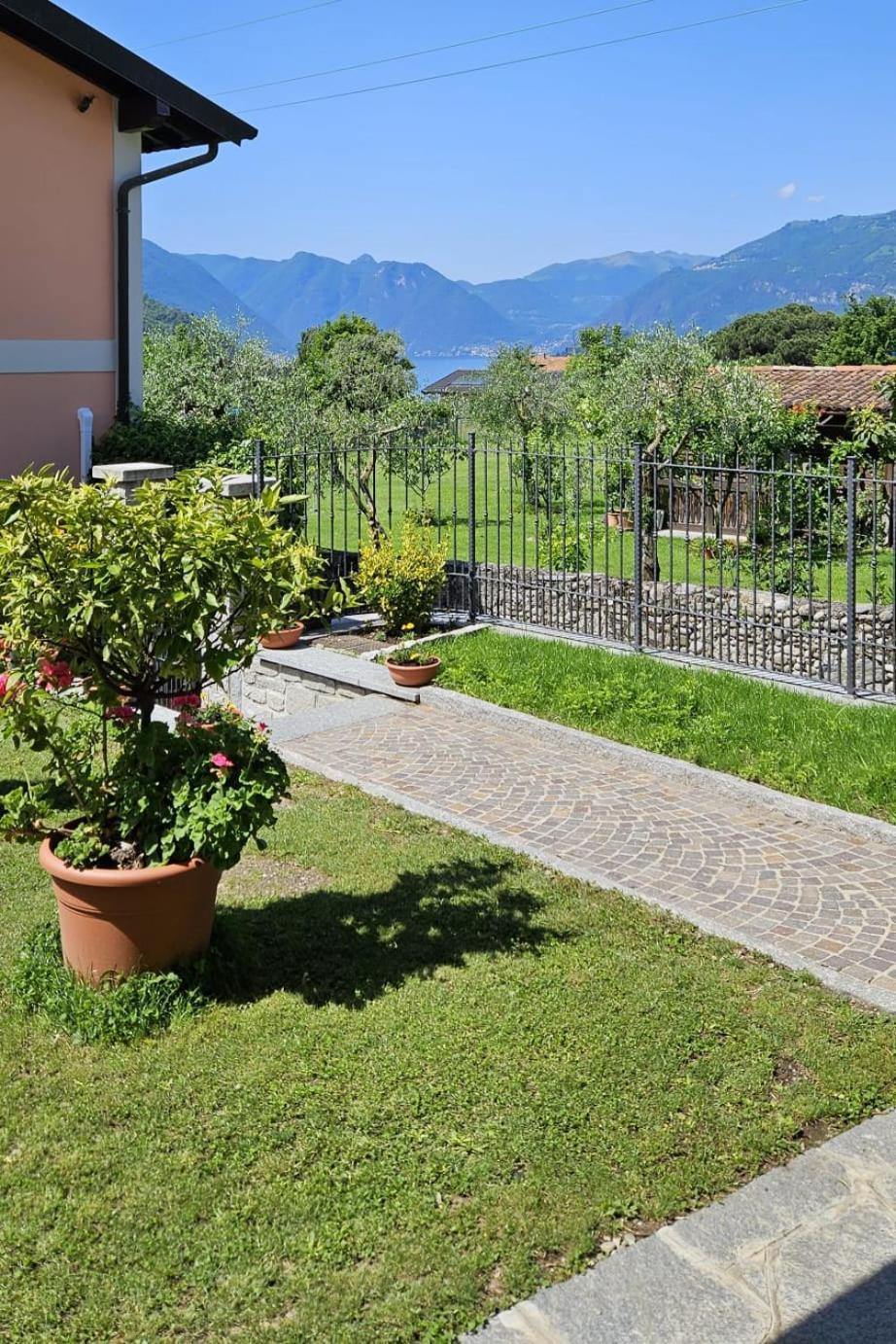 Apartment With Garden And Parking Bellagio Exterior foto